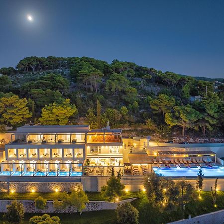 Myzith Luxury Suites Keri Dış mekan fotoğraf