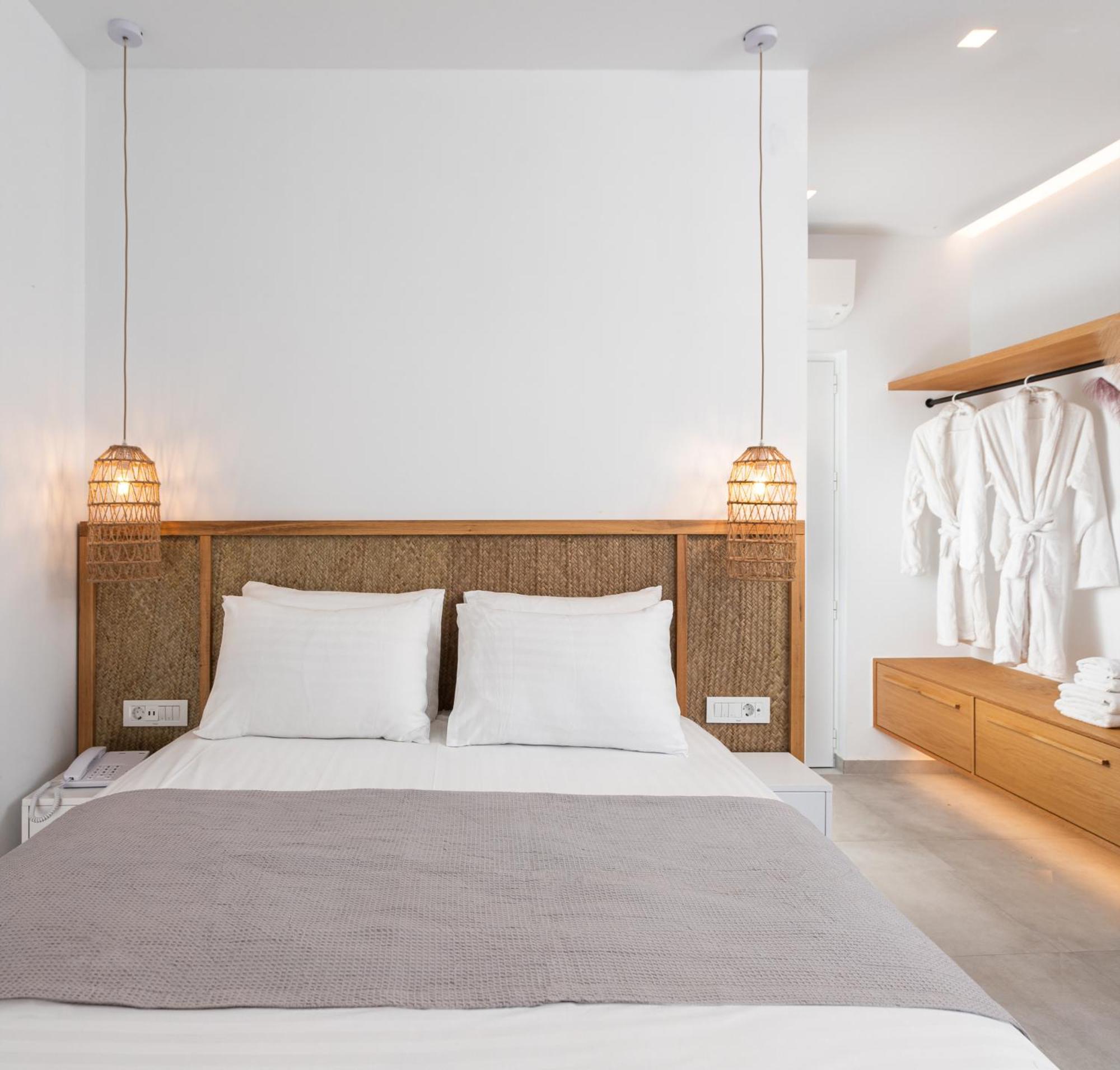 Myzith Luxury Suites Keri Dış mekan fotoğraf