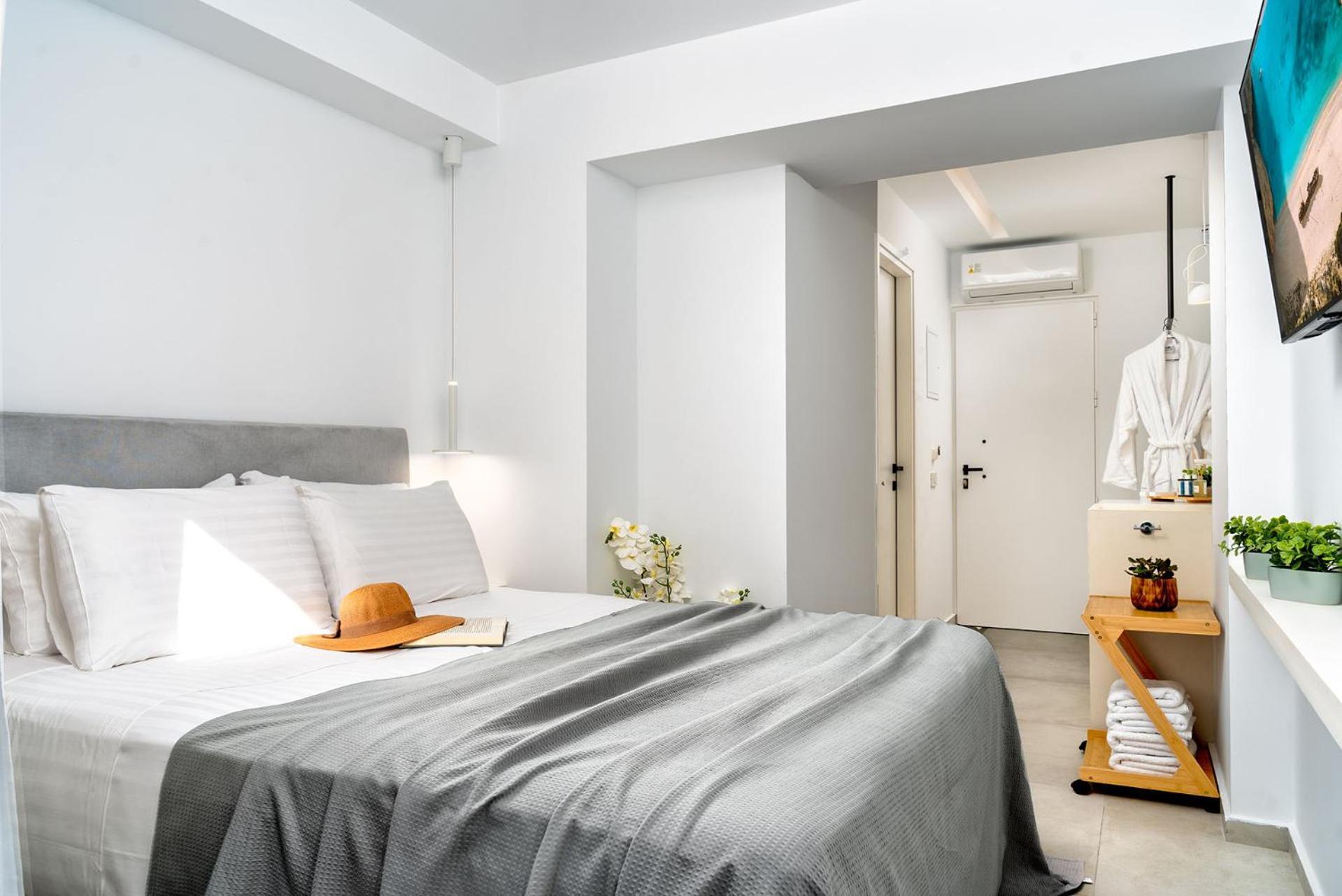 Myzith Luxury Suites Keri Dış mekan fotoğraf