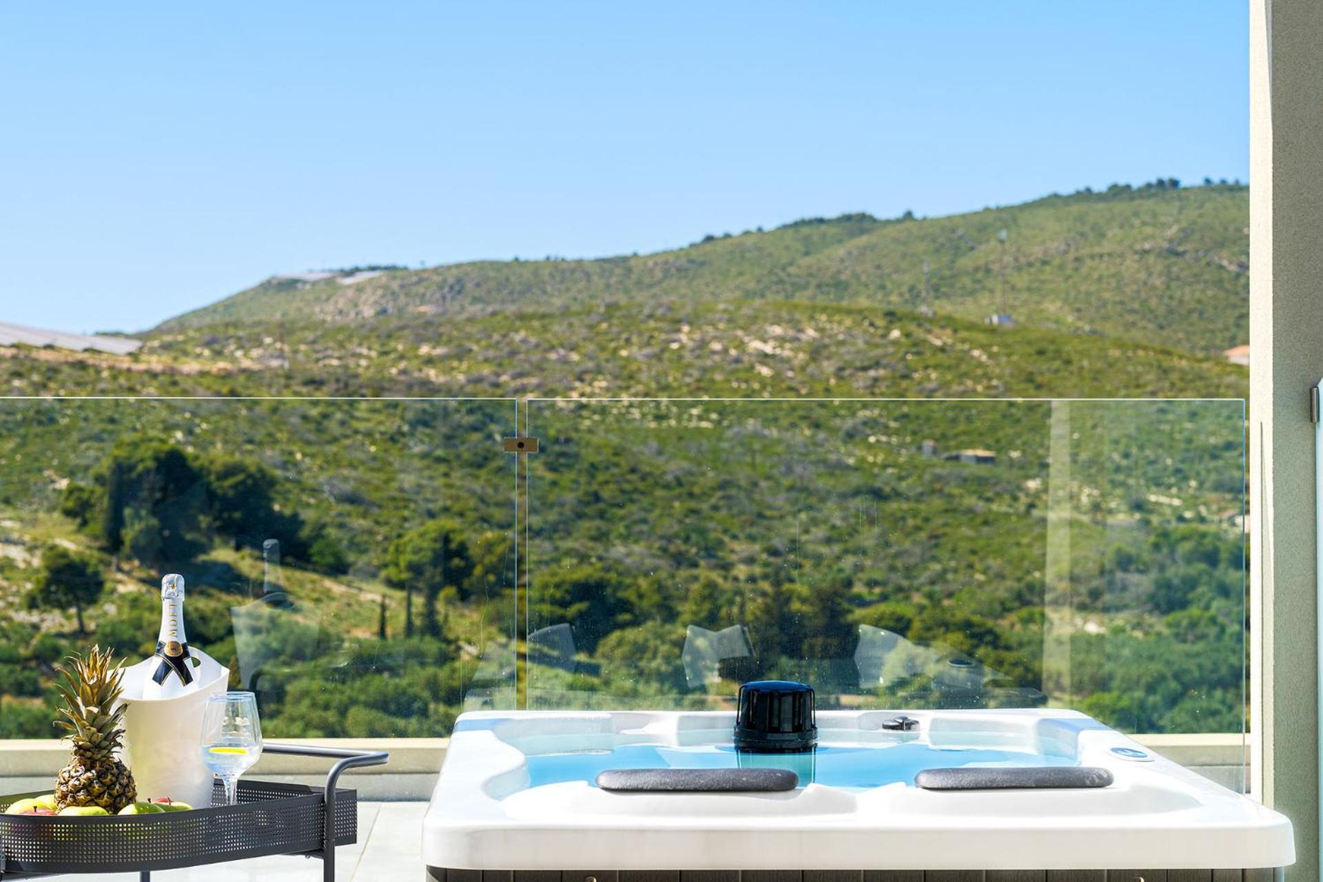 Myzith Luxury Suites Keri Dış mekan fotoğraf