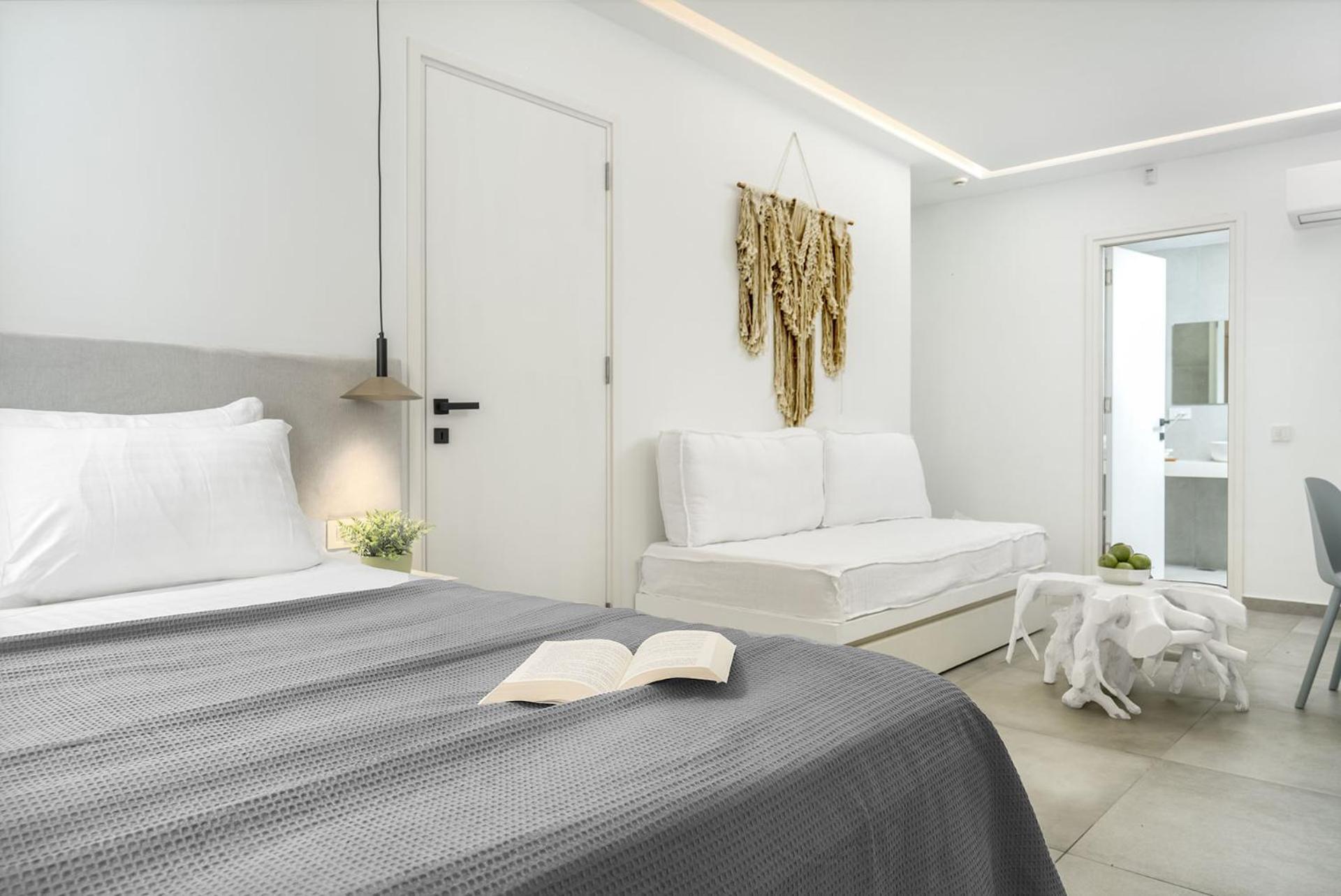 Myzith Luxury Suites Keri Dış mekan fotoğraf