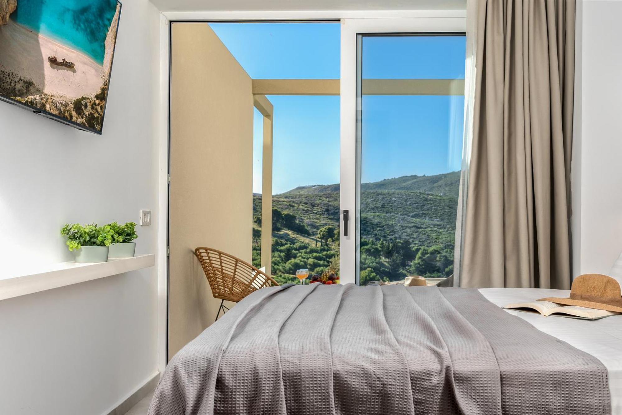Myzith Luxury Suites Keri Dış mekan fotoğraf