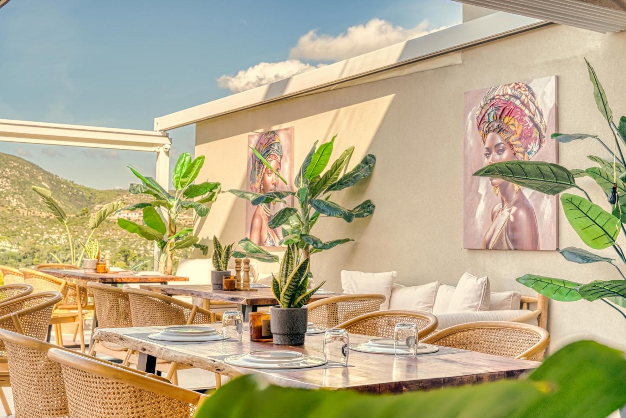 Myzith Luxury Suites Keri Dış mekan fotoğraf